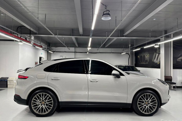 2022 Porsche Cayenne с пробегом 45 109 км