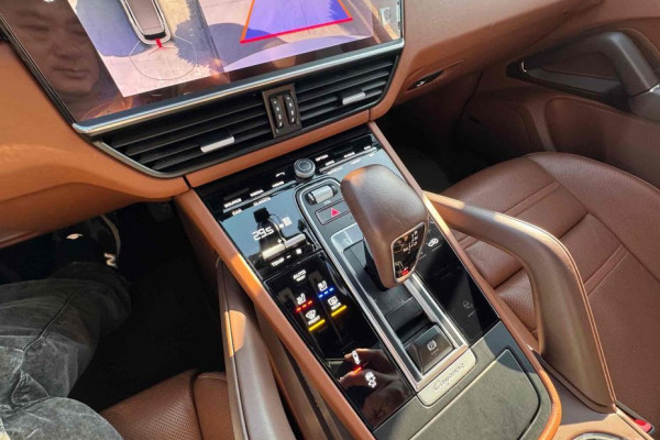 2023 Porsche Cayenne с пробегом 29 100 км