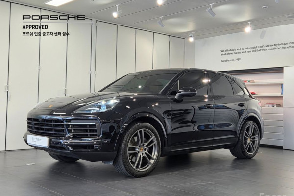 2021 Porsche Cayenne с пробегом 25 423 км