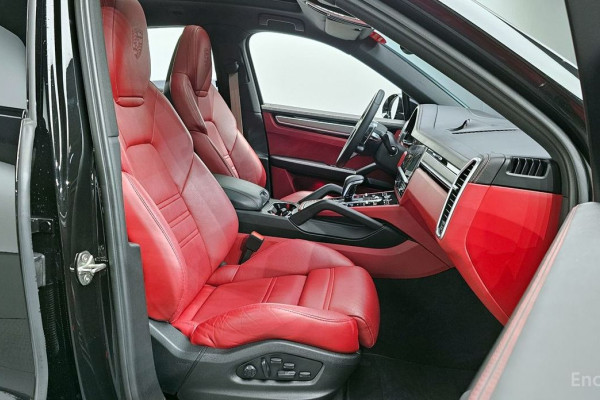 2023 Porsche Cayenne с пробегом 27 098 км