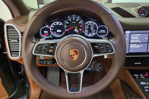 2021 Porsche Cayenne с пробегом 25 423 км