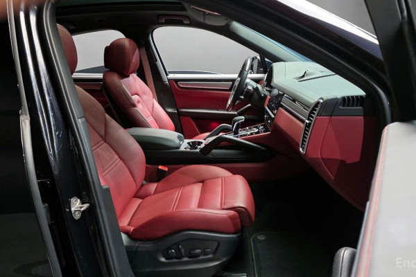 2022 Porsche Cayenne с пробегом 62 034 км