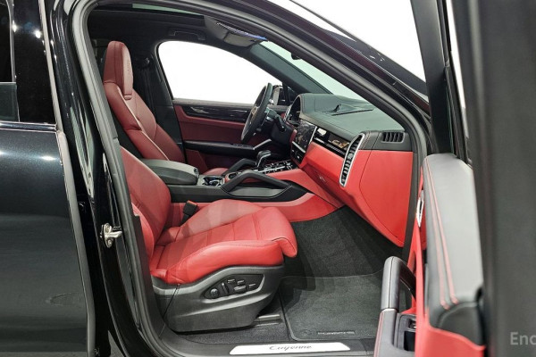 2023 Porsche Cayenne с пробегом 11 583 км