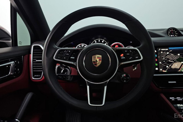2023 Porsche Cayenne с пробегом 11 583 км