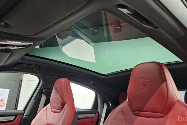 2023 Porsche Cayenne с пробегом 27 098 км