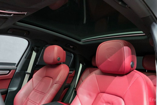 2022 Porsche Cayenne с пробегом 62 034 км