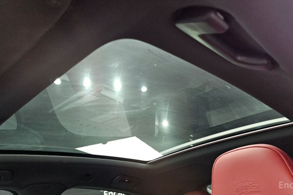 2023 Porsche Cayenne с пробегом 11 583 км