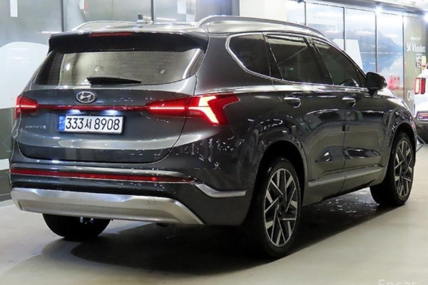 2021 Hyundai Santa Fe с пробегом 119 027 км