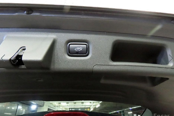 2021 Hyundai Santa Fe с пробегом 119 027 км