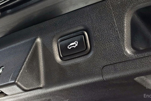 2022 Hyundai Santa Fe с пробегом 36 791 км