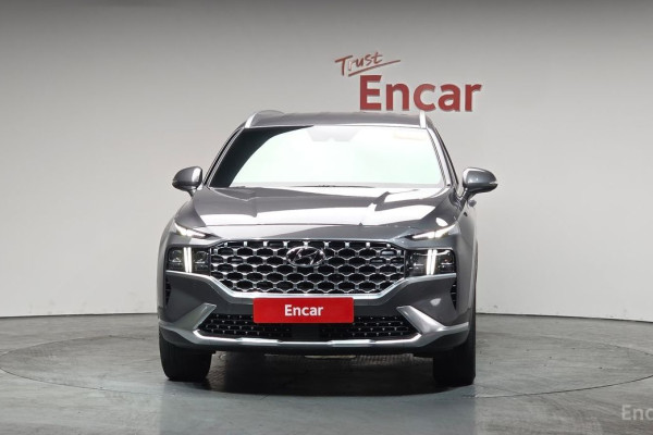 2021 Hyundai Santa Fe с пробегом 15 710 км