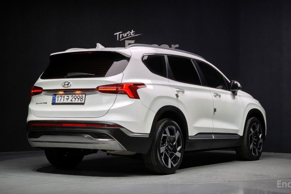 2021 Hyundai Santa Fe с пробегом 62 663 км