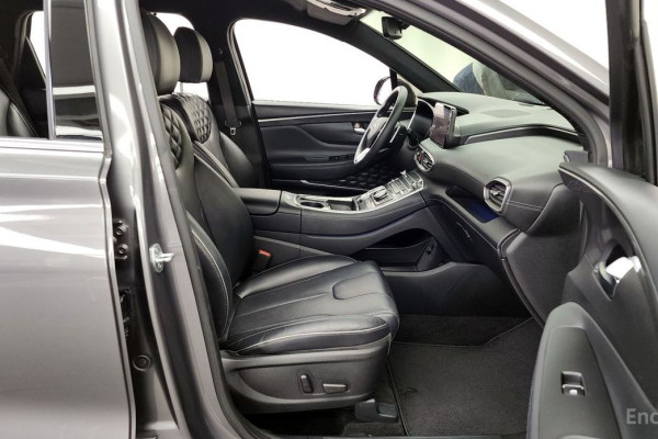 2021 Hyundai Santa Fe с пробегом 81 243 км