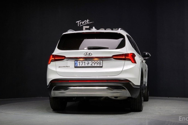 2021 Hyundai Santa Fe с пробегом 62 663 км