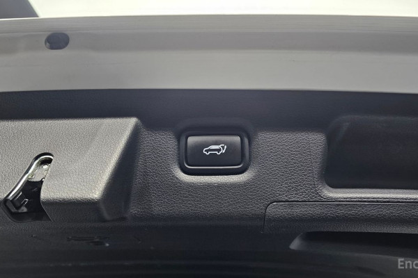 2021 Hyundai Santa Fe с пробегом 83 665 км