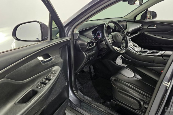 2022 Hyundai Santa Fe с пробегом 35 743 км