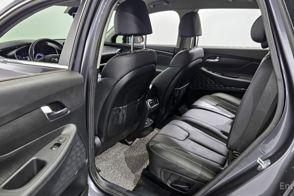 2022 Hyundai Santa Fe с пробегом 35 743 км