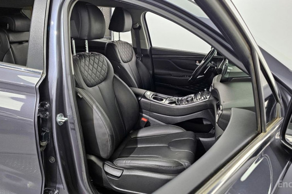 2022 Hyundai Santa Fe с пробегом 35 743 км