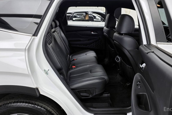 2021 Hyundai Santa Fe с пробегом 62 663 км