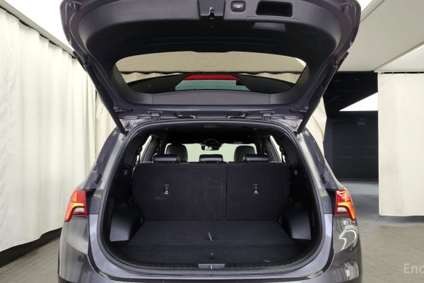 2021 Hyundai Santa Fe с пробегом 81 243 км