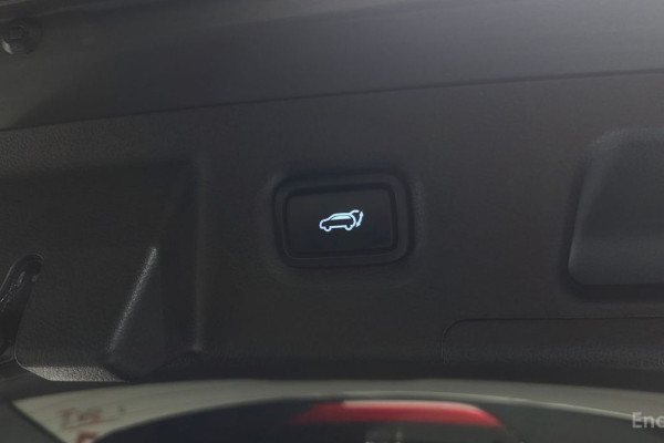 2021 Hyundai Santa Fe с пробегом 15 710 км