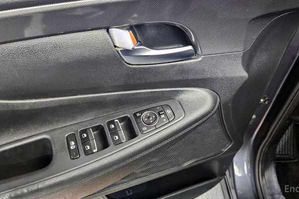 2022 Hyundai Santa Fe с пробегом 35 743 км