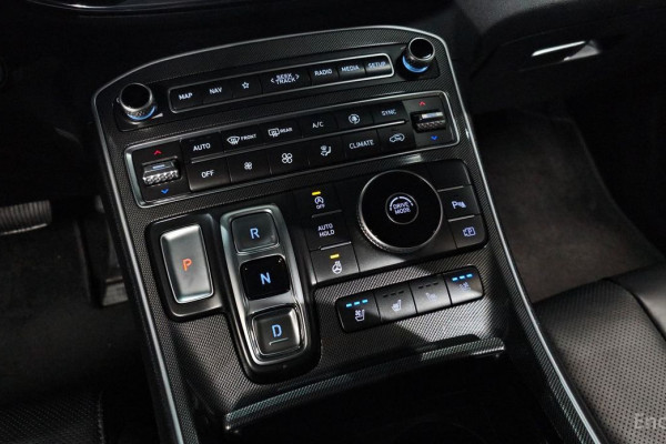 2022 Hyundai Santa Fe с пробегом 54 513 км