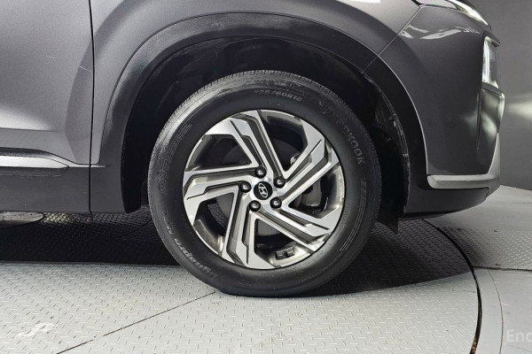 2022 Hyundai Santa Fe с пробегом 48 471 км