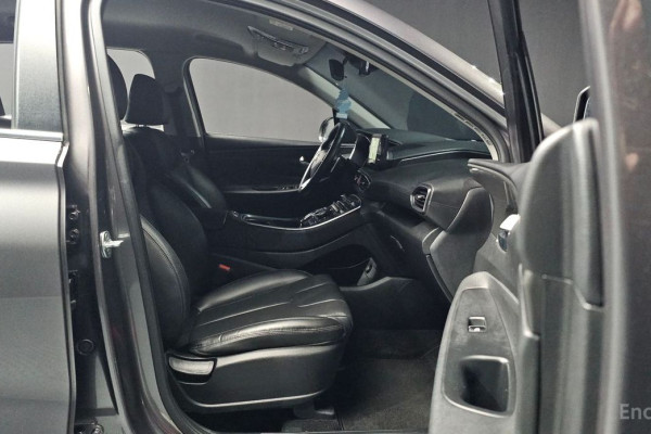 2022 Hyundai Santa Fe с пробегом 54 513 км