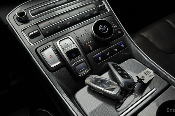 2021 Hyundai Santa Fe с пробегом 68 561 км