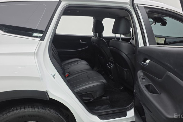 2022 Hyundai Santa Fe с пробегом 90 491 км