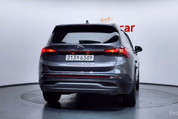 2022 Hyundai Santa Fe с пробегом 67 034 км