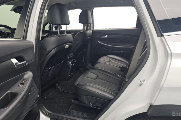 2021 Hyundai Santa Fe с пробегом 100 714 км