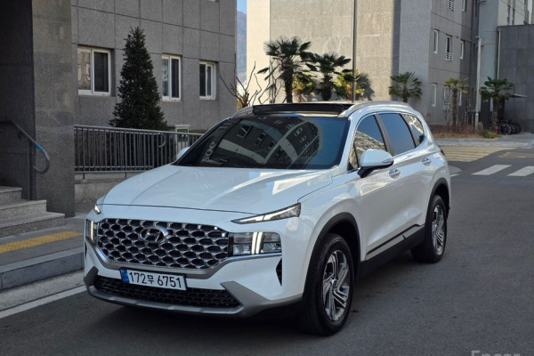 2021 Hyundai Santa Fe с пробегом 34 000 км