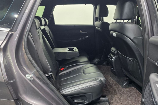 2021 Hyundai Santa Fe с пробегом 115 335 км