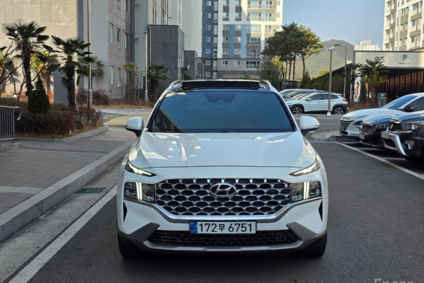 2021 Hyundai Santa Fe с пробегом 34 000 км