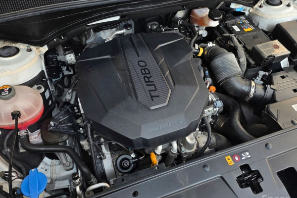 2021 Hyundai Santa Fe с пробегом 34 000 км