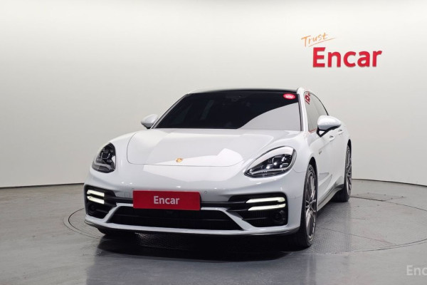 2023 Porsche Panamera с пробегом 36 284 км