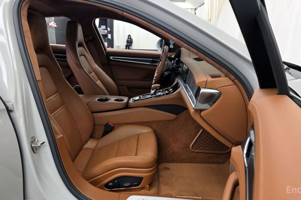2022 Porsche Panamera с пробегом 32 413 км