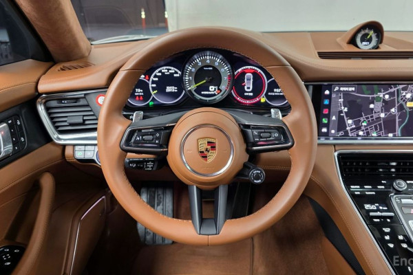 2022 Porsche Panamera с пробегом 32 413 км