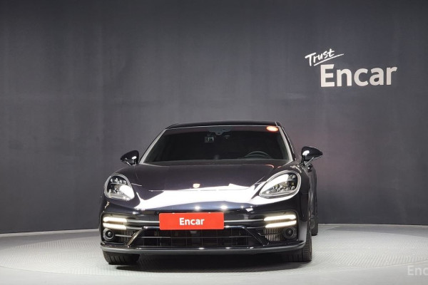 2022 Porsche Panamera с пробегом 40 563 км