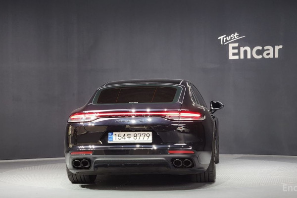 2022 Porsche Panamera с пробегом 40 563 км