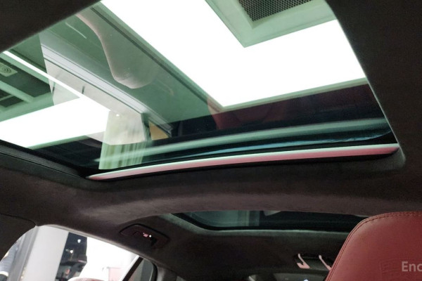 2022 Porsche Panamera с пробегом 40 563 км