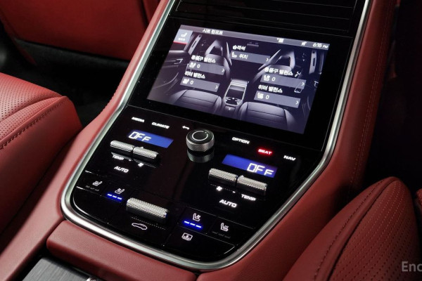 2022 Porsche Panamera с пробегом 40 563 км