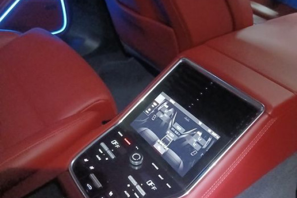 2022 Porsche Panamera с пробегом 92 000 км