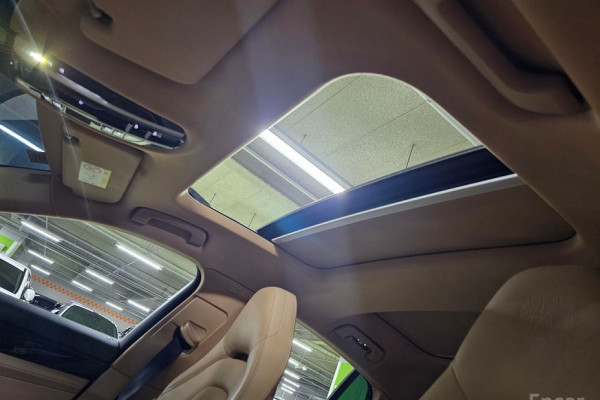 2021 Porsche Panamera с пробегом 81 925 км