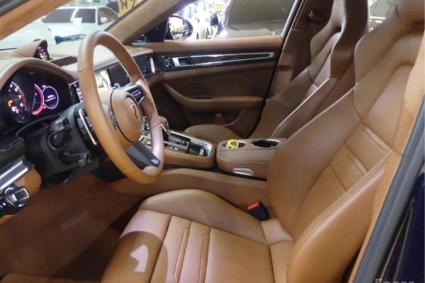 2021 Porsche Panamera с пробегом 19 400 км