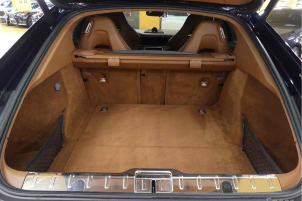 2021 Porsche Panamera с пробегом 19 400 км