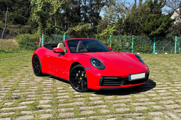 2022 Porsche 911 с пробегом 40 300 км