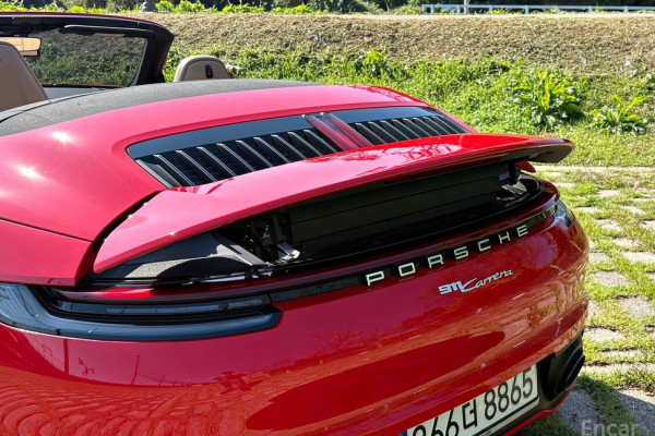 2022 Porsche 911 с пробегом 40 300 км